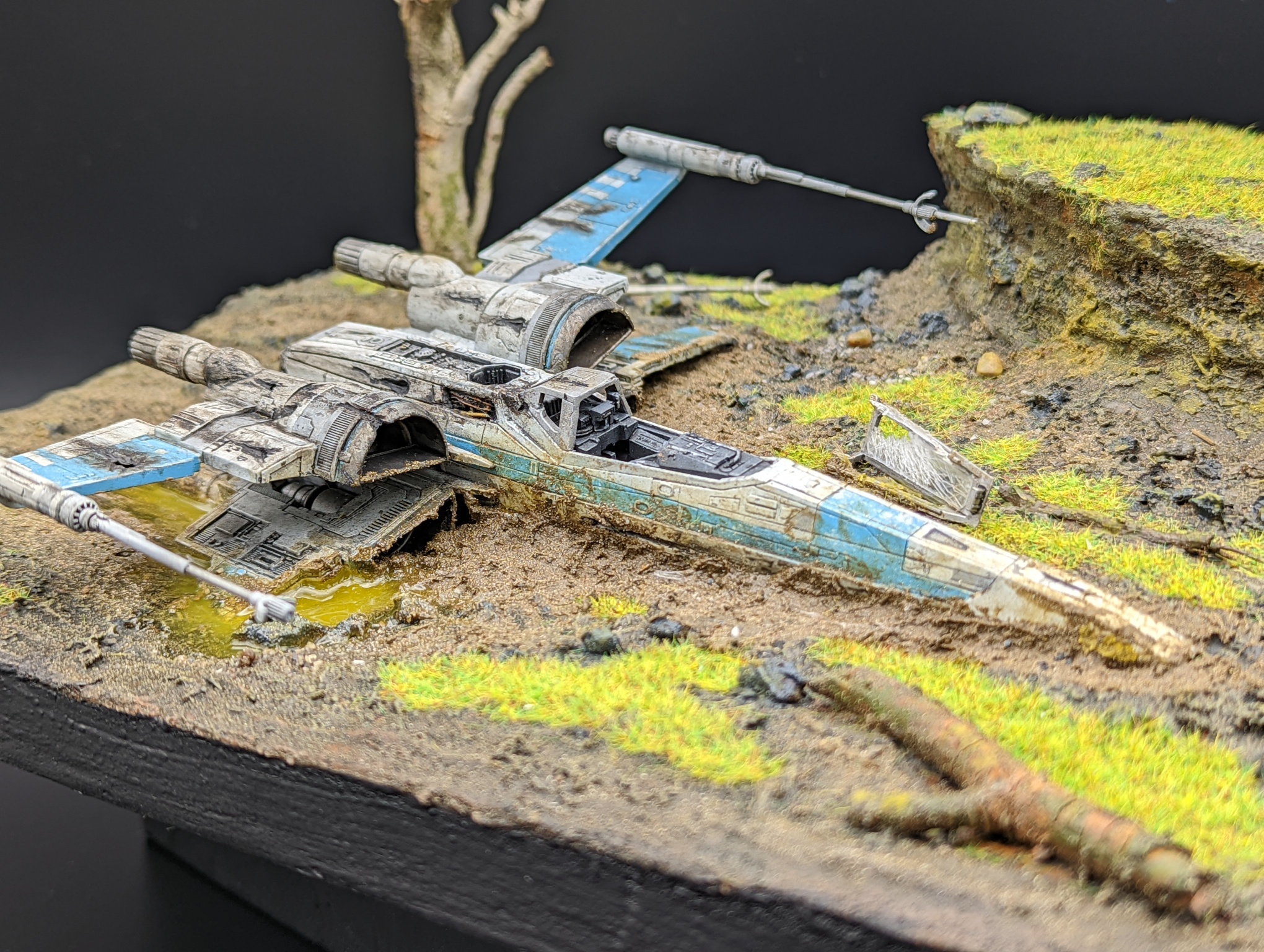 Crashed X-Wing diorama build